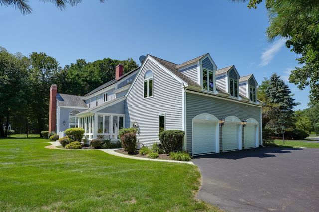 373 Caterina Hts, Concord, MA 01742