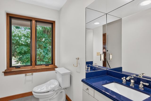 373 Caterina Hts, Concord, MA 01742