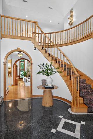 373 Caterina Hts, Concord, MA 01742