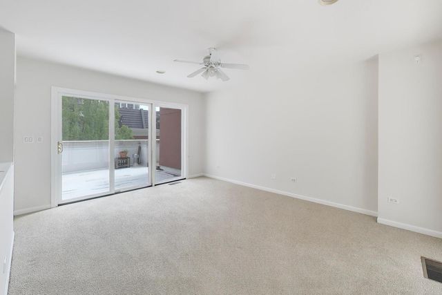 1326 S Indiana Parkway, Chicago, IL 60605