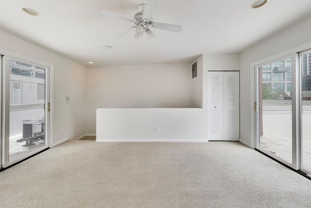 1326 S Indiana Parkway, Chicago, IL 60605