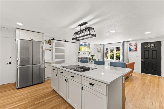 53 Cochato Park, Randolph, MA 02368