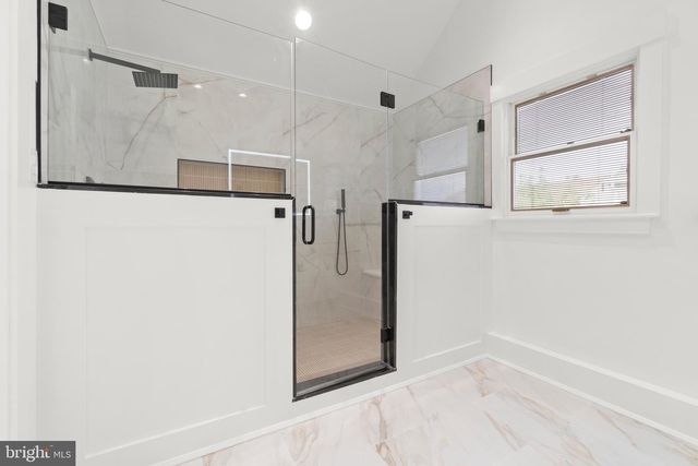 811 N BURGHLEY AVE, Ventnor City, NJ 08406