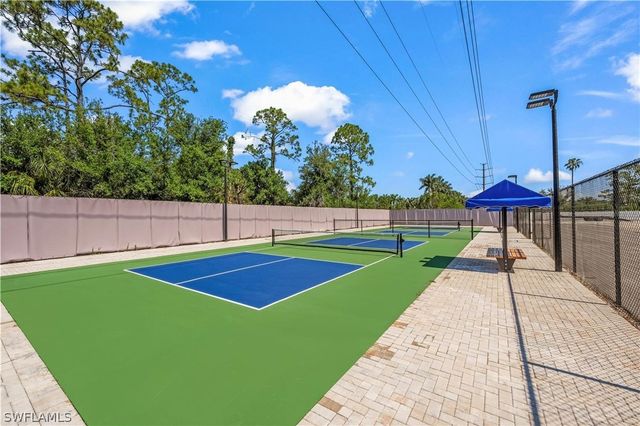 5593 Laguna Caribe CIR, Fort Myers, FL 33905