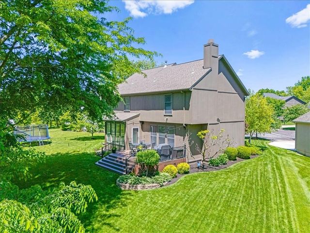 14116 Richards Street, Overland Park, KS 66221