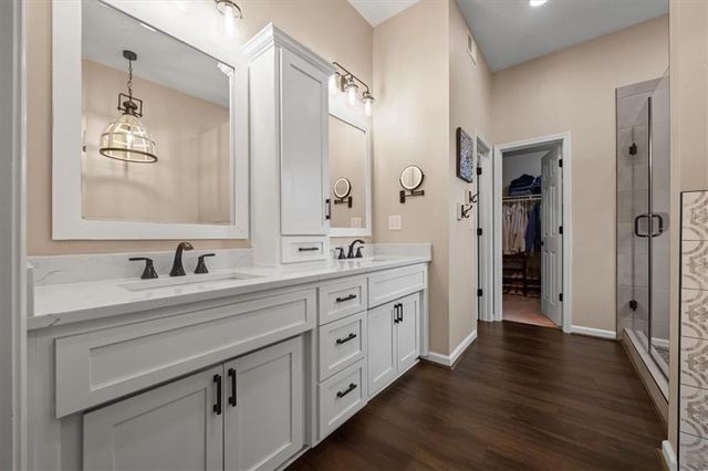 14116 Richards Street, Overland Park, KS 66221