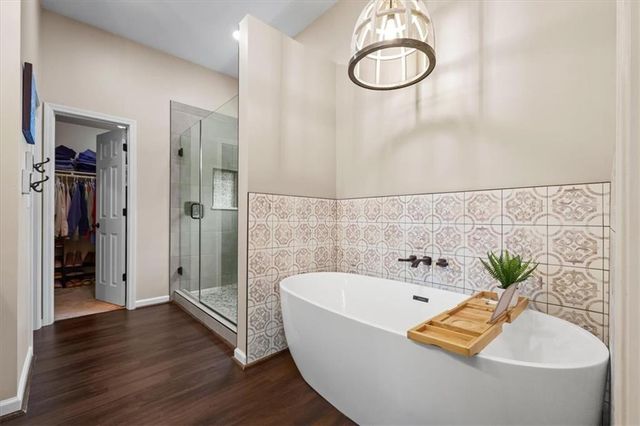 14116 Richards Street, Overland Park, KS 66221