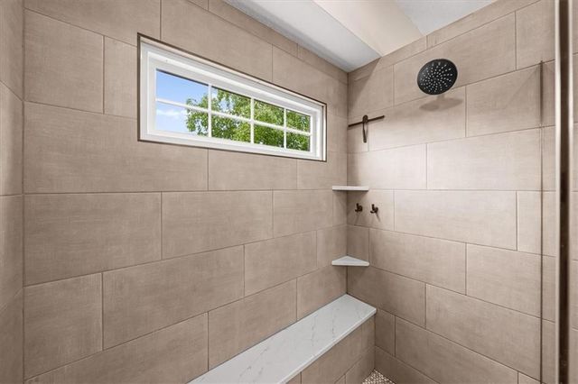 14116 Richards Street, Overland Park, KS 66221