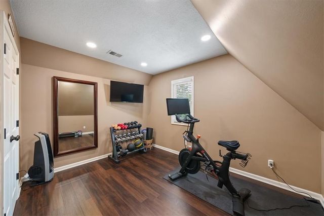 14116 Richards Street, Overland Park, KS 66221
