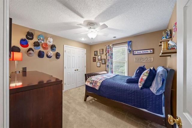 14116 Richards Street, Overland Park, KS 66221