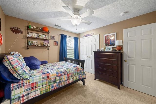 14116 Richards Street, Overland Park, KS 66221