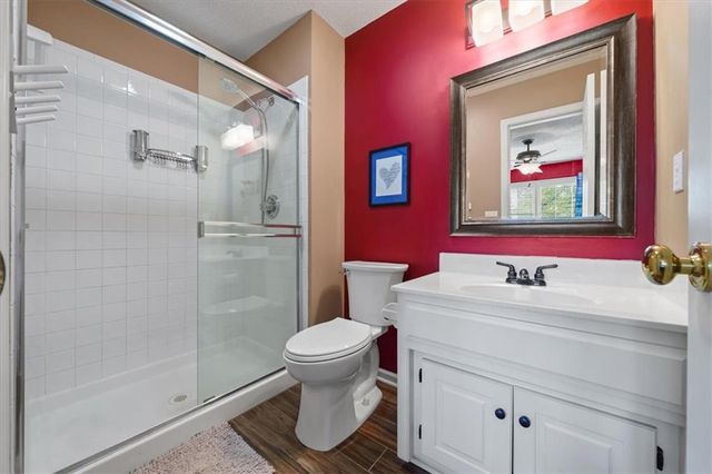 14116 Richards Street, Overland Park, KS 66221