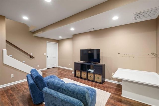 14116 Richards Street, Overland Park, KS 66221