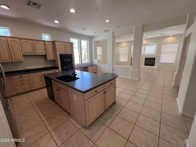 9506 E MOHAWK Lane, Scottsdale, AZ 85255