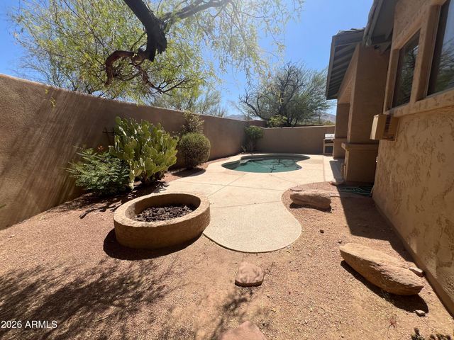 9506 E MOHAWK Lane, Scottsdale, AZ 85255