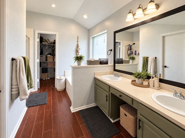 7616 Sunburst Trail, Denton, TX 76210