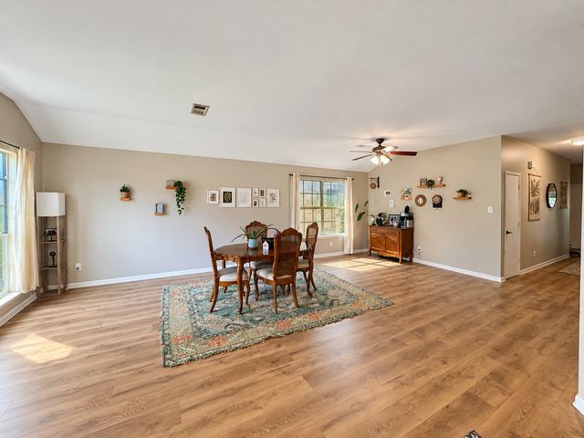 7616 Sunburst Trail, Denton, TX 76210