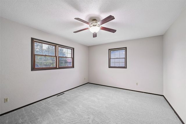 201 Grove Street, Shellsburg, IA 52332