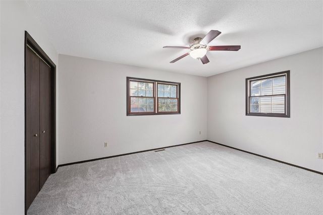 201 Grove Street, Shellsburg, IA 52332