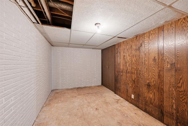 201 Grove Street, Shellsburg, IA 52332