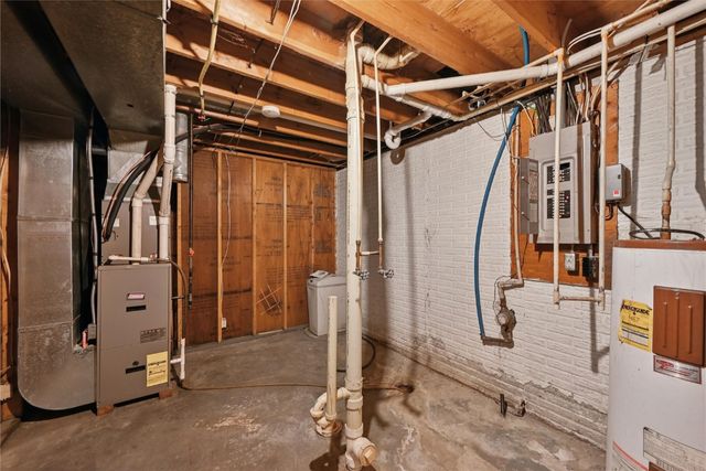 201 Grove Street, Shellsburg, IA 52332