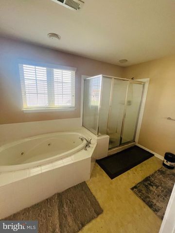 1106 EXPOSITION DR, Williamstown, NJ 08094