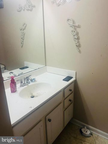 1106 EXPOSITION DR, Williamstown, NJ 08094