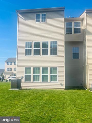 1106 EXPOSITION DR, Williamstown, NJ 08094