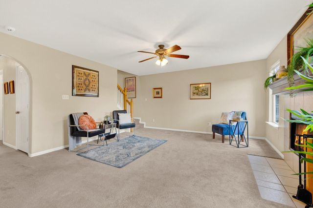 2047 Lisa LN, San Marcos, TX 78666