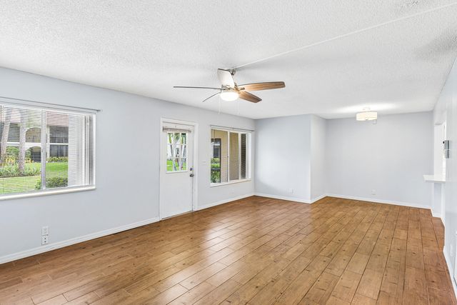 3560 Pine Tree Court B-1, Greenacres, FL 33463