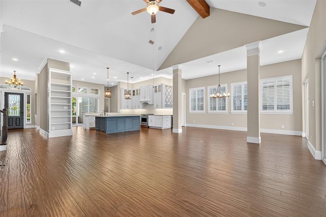 715 Suncatcher Circle, Richmond, TX 77406