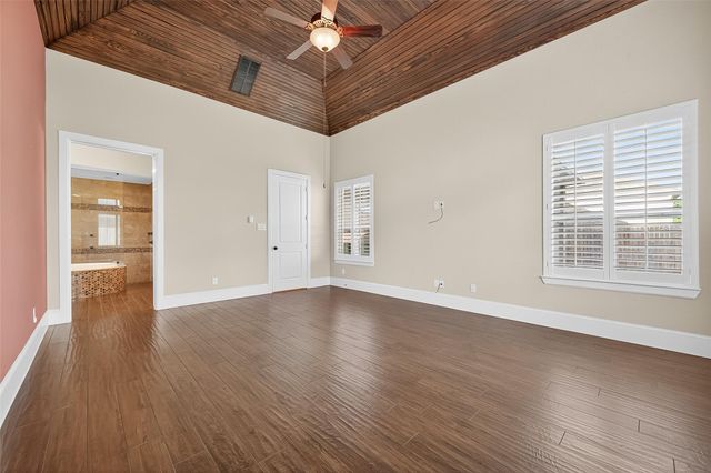 715 Suncatcher Circle, Richmond, TX 77406