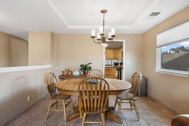 5139 Saratoga Place NW, Albuquerque, NM 87120