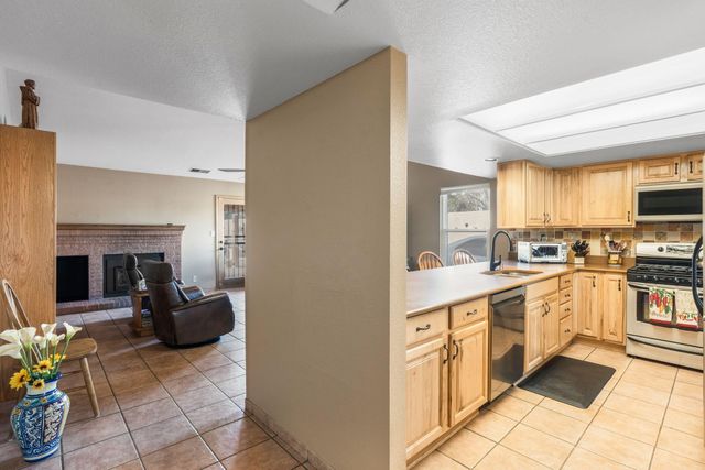 5139 Saratoga Place NW, Albuquerque, NM 87120