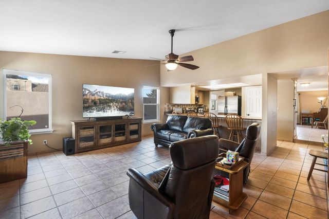 5139 Saratoga Place NW, Albuquerque, NM 87120