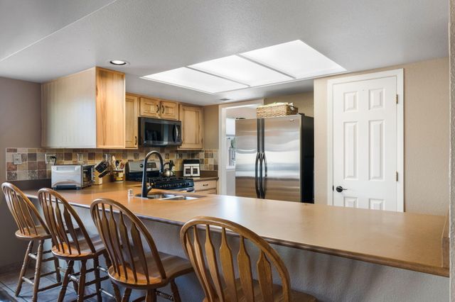 5139 Saratoga Place NW, Albuquerque, NM 87120