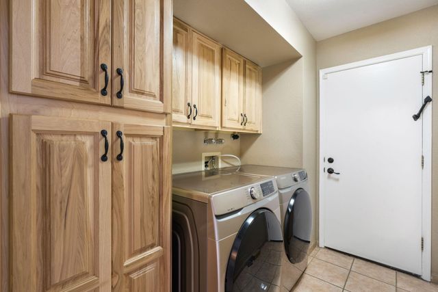 5139 Saratoga Place NW, Albuquerque, NM 87120