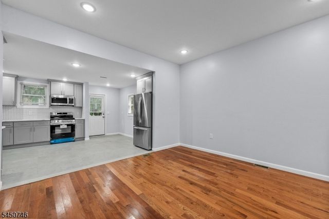 100 Atlantic St, Jersey City, NJ 07304