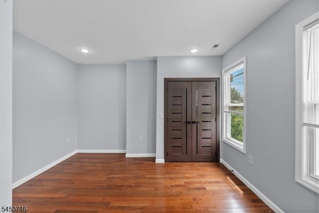 100 Atlantic St, Jersey City, NJ 07304