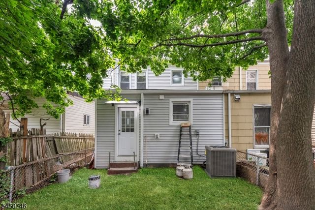 100 Atlantic St, Jersey City, NJ 07304