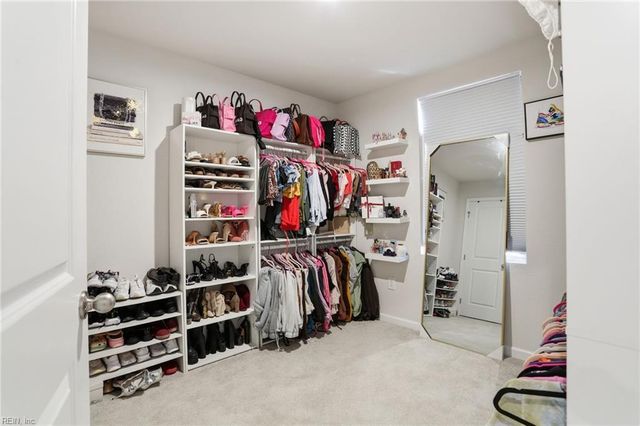 25 Clara CT, Suffolk, VA 23434