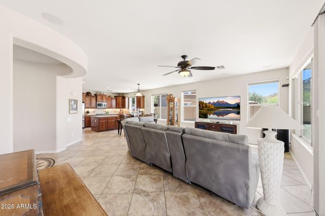 5139 W STRAIGHT ARROW Lane, Phoenix, AZ 85083