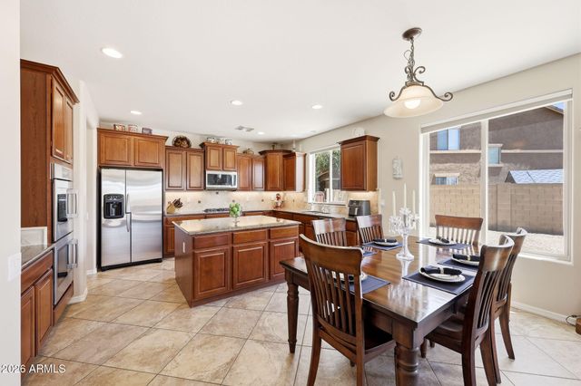 5139 W STRAIGHT ARROW Lane, Phoenix, AZ 85083
