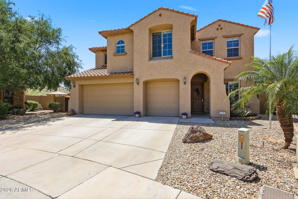 5139 W STRAIGHT ARROW Lane, Phoenix, AZ 85083