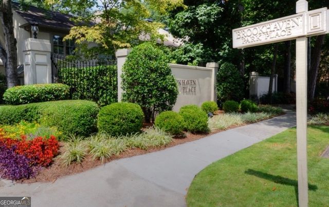 1232 Brookhaven Park Place NE, Brookhaven, GA 30319