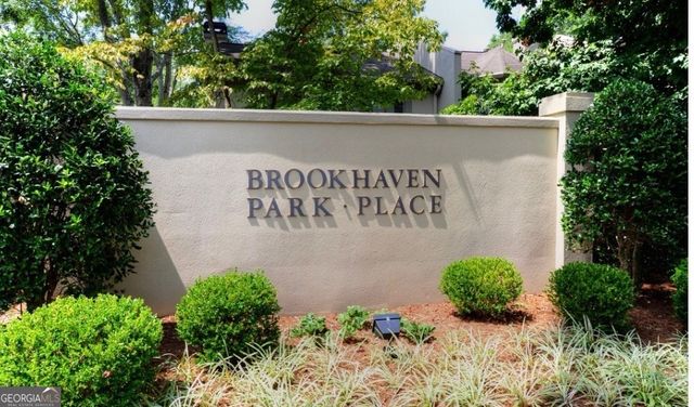 1232 Brookhaven Park Place NE, Brookhaven, GA 30319