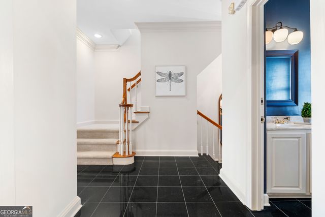 1232 Brookhaven Park Place NE, Brookhaven, GA 30319