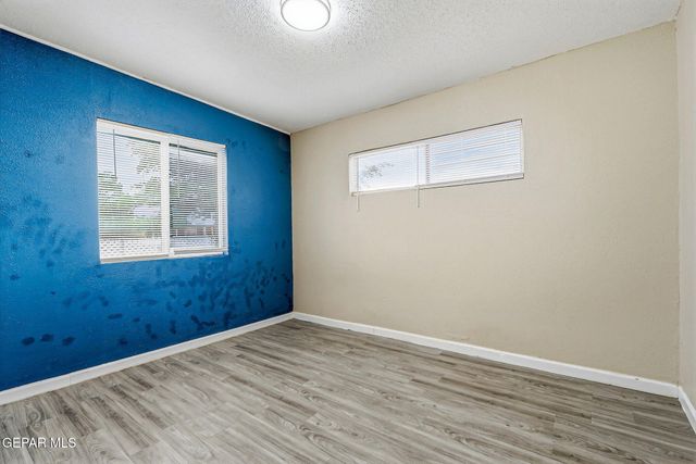 8828 Mount Elbert Drive, El Paso, TX 79904