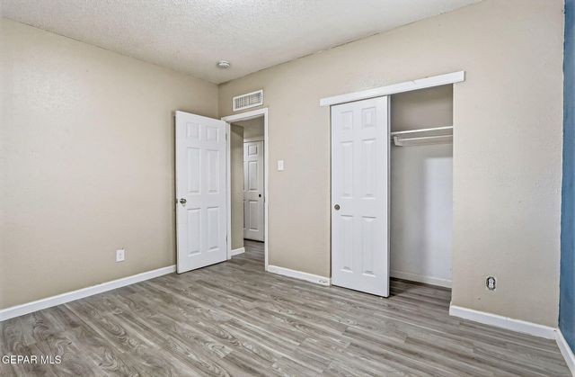 8828 Mount Elbert Drive, El Paso, TX 79904