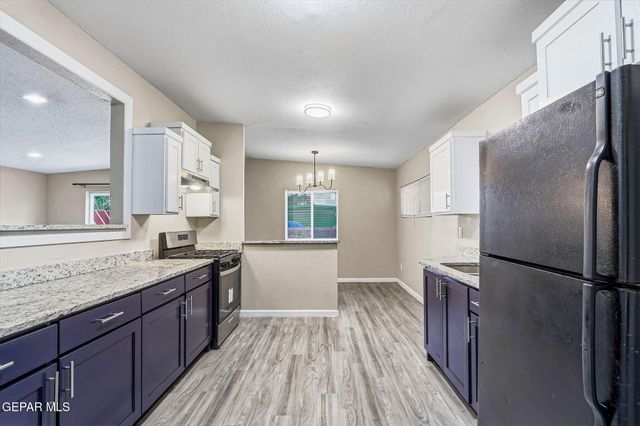 8828 Mount Elbert Drive, El Paso, TX 79904